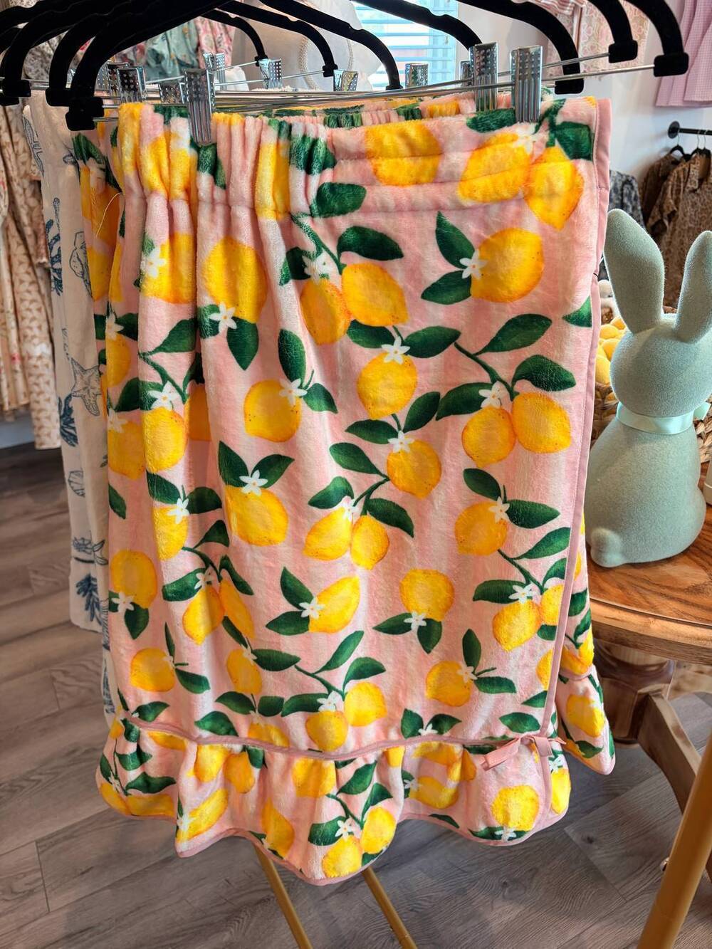 NEW BELLA SLEEP + SPA women's the amalfi lemon spa wrap in yellow